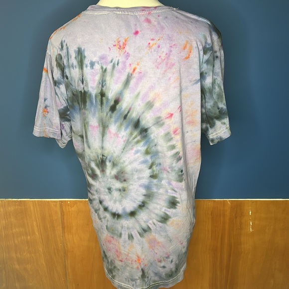 Tye dye t-shirt - Picture 3 of 7